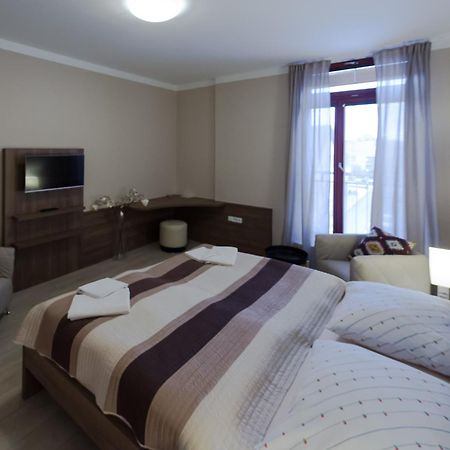 Penzion Apartmany Resident Poděbrady Eksteriør billede