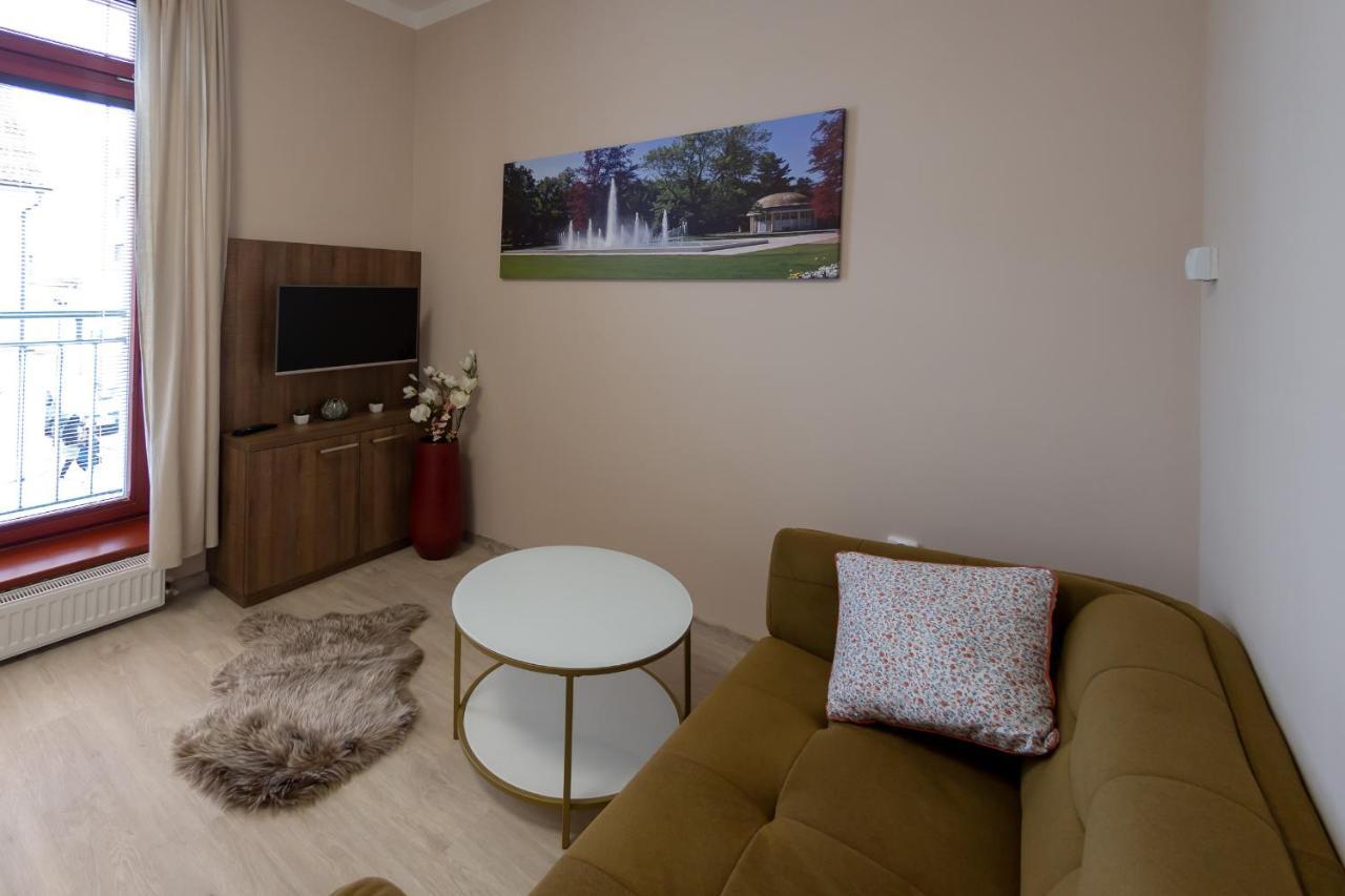 Penzion Apartmany Resident Poděbrady Eksteriør billede