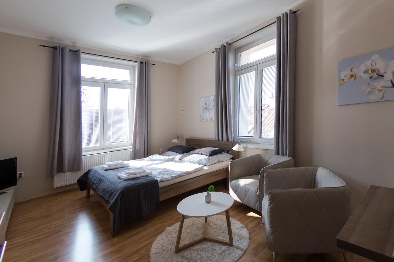 Penzion Apartmany Resident Poděbrady Eksteriør billede