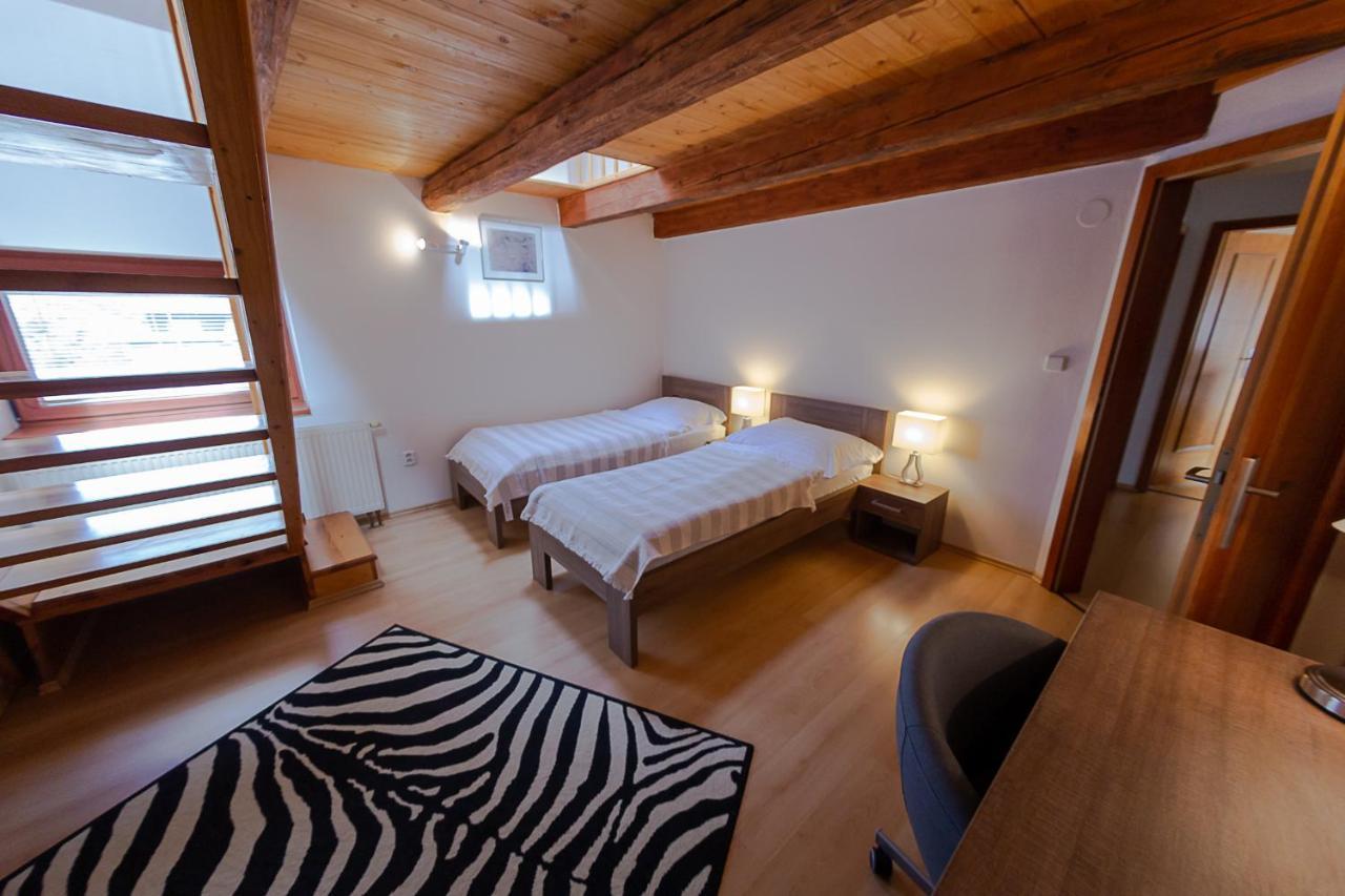 Penzion Apartmany Resident Poděbrady Eksteriør billede